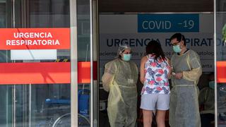 Chile cuenta con 3.737 contagios y 22 muertes por coronavirus al mes del primer caso