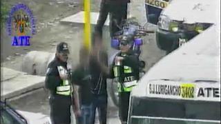 Detienen a delincuentes juveniles que robaban a pasajeros de buses en Ate [VIDEO]