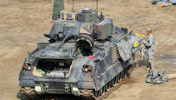 Estados Unidos envía más blindados a Corea del Sur. (AFP)
