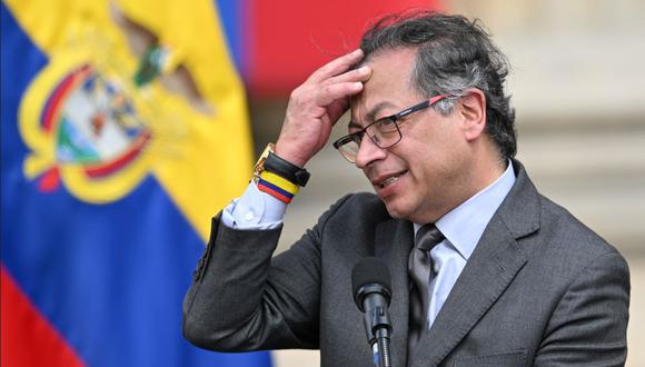 Según una reciente encuesta de Invamer, la desaprobación a la gestión del presidente de Colombia, Gustavo Petro, llegó al 61%. En abril era de 57% (Foto: JUAN BARRETO / AFP).