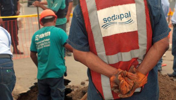 Sedapal advirtió a los ciudadanos a no dejarse sorprender por falsos tramitadores que ofrecen gestionar conexiones de agua y desagüe. (Foto: Sedapal)