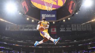 Homenaje a Kobe Bryant: Le Bron James imitó su espectacular volcada tras 19 años [VIDEO]