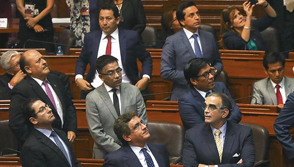 Aún no. Legisladores acuerdan seguir siendo bancada oficialista. (GeraldoCaso/Perú21)