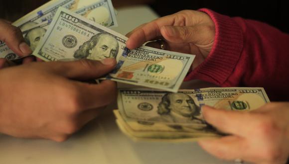 En casas de cambio, el dólar se cotiza a S/ 3.340/3.342. (Foto: USI)