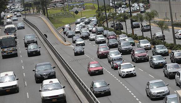 ¿Retraso? Protransporte había anunciado eje vial en la avenida Javier Prado para agosto. (César Fajardo)