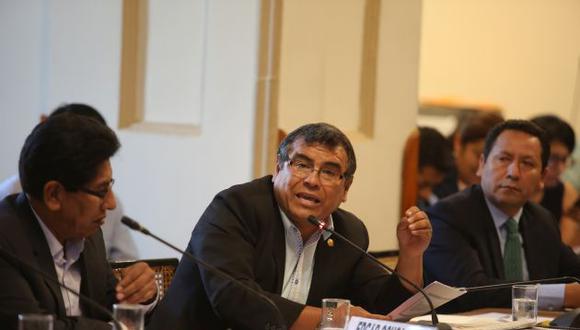 Edgar Ochoa formalizará su pedido ante el Pleno del Congreso. (Perú21)