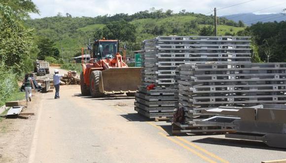 MTC reparó puente Pucayacu afectado por sobrecarga vehicular. (Difusión)