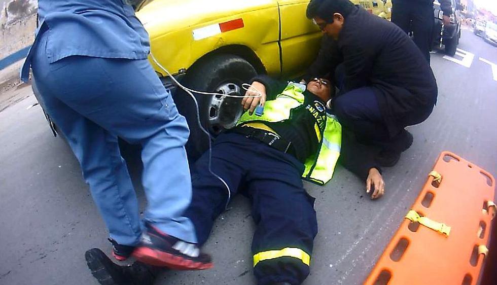 Taxista había chocado otro auto y fue intervenido por el sereno. (Difusión)