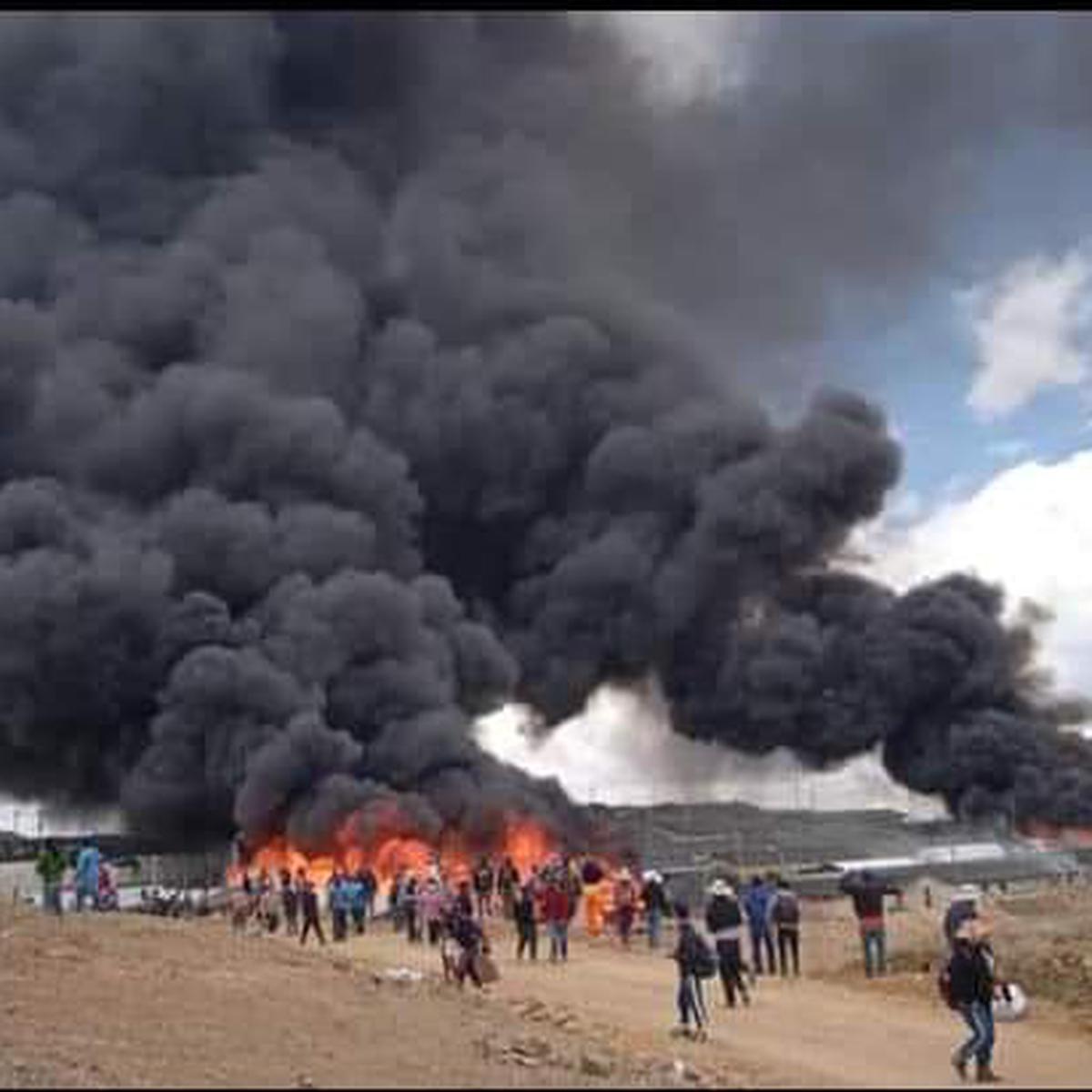 Ayacucho | Paro minero | Vándalos queman campamento minero exigiendo cese de su actividad | PERU | PERU21