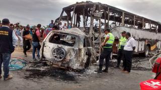 La Libertad: Choque de camioneta y bus deja un muerto y 25 heridos