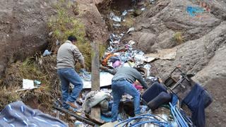 Al menos 23 muertos tras caída de bus por abismo en Cusco