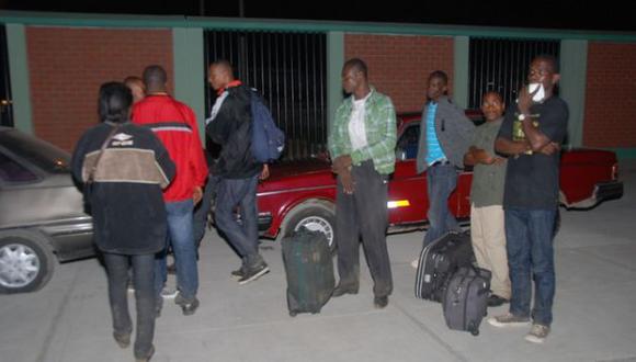 Policía detuvo a 31 haitianos ingresaron al Perú ocultos en camión frigorífico. (Andina)