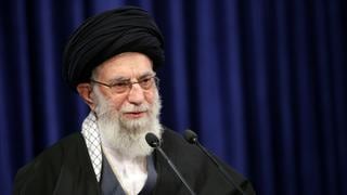 Una cuenta de Twitter de líder iraní pide vengar a general asesinado y amenaza a Donald Trump 
