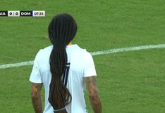 Futbolista de la Selección de Anguila se convierte en viral por tener una larga cabellera [FOTO]