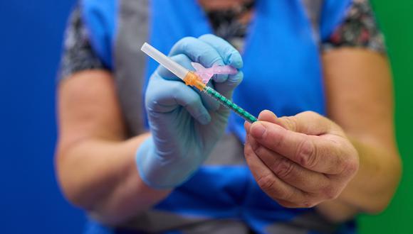 Quienes hayan estado expuestos a un portador del virus también serán considerados para recibir la vacuna, aunque no formen parte de un grupo de riesgo. (Foto: Phil Nijhuis / ANP / AFP)