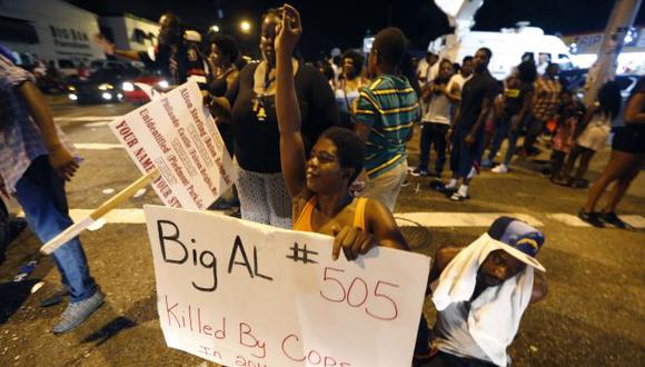 EE.UU.: Al menos dos policías heridos de bala en protestas por asesinato de afroamericano. (AP)