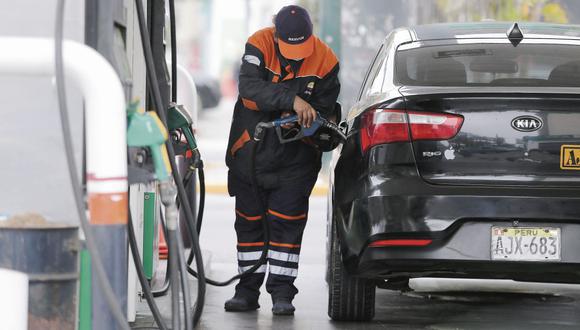 Precios de referencia de combustibles bajan por quinta semana consecutiva. (Foto: GEC)