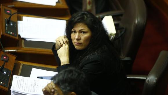 Yesenia Ponce es una de los congresistas fujimoristas declarados "traidores" en Santa. (Perú21)