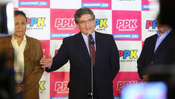 En 2016, Juan Sheput limó asperezas con César Acuña quien apoyó a PPK en la segunda vuelta electoral.