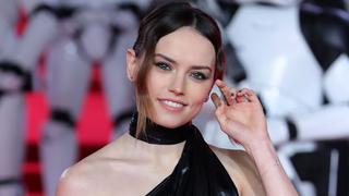 Daisy Ridley, Rey en la tercera trilogía de “Star Wars”, negocia protagonizar “The Ice Beneath Her”