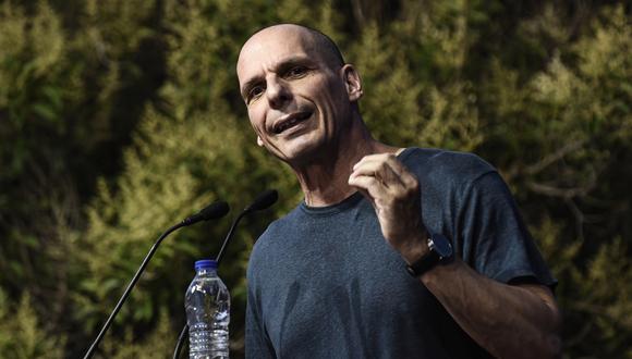 Varoufakis manifestó que acababa de aterrizar en un vuelo procedente de Atenas cuando un oficial de policía le pidió su pasaporte. (Foto: AFP)