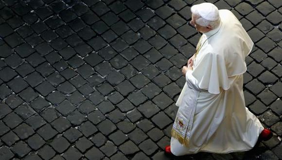 SIN FUERZAS. Ratzinger no imaginó magnitud del escándalo de corrupción y sexo que hay en Roma. (Reuters)