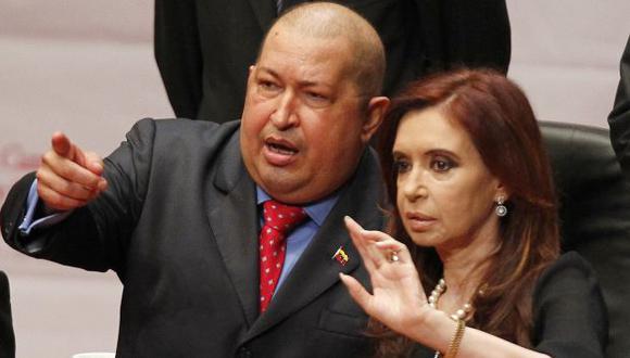 CONFIDENTE. Hugo Chávez le habría confesado a Cristina Fernández su real estado de salud. (Reuters)