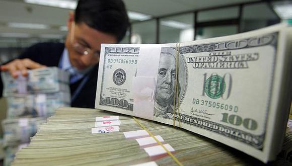 El dólar acumula un avance de 2.84% en lo que va del año. (Foto: Reuters)
