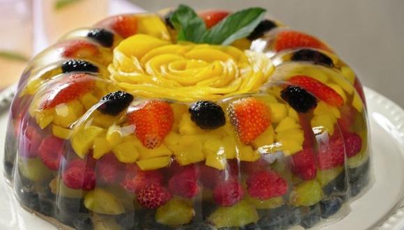 Disfruta de una gelatina cristalina con frutas. (Foto: Kiwilimón)