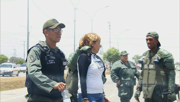 Venezuela: Congresista opositora al gobierno de Nicolás Maduro fue detenida en protestas. (@yanetfermin)