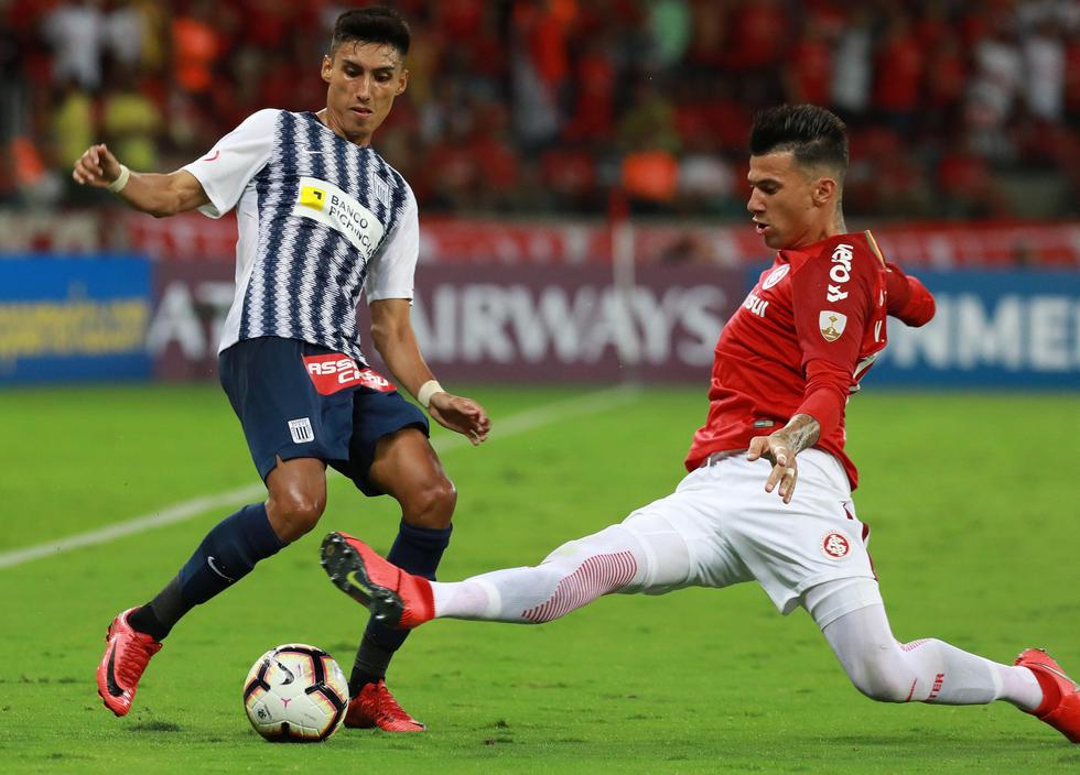 Alianza Lima perdió 2-0 en su visita al Internacional por la Copa Libertadores. (EFE)