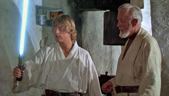El sable láser que usó Luke Skywalker en el primer filme de "Star Wars" será subastado la próxima semana. (Foto: Captura de video)