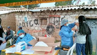 COVID-19: más del 45% de personas entre 17 y 60 años no tiene vacunación completa en Ayacucho y Huancavelica  