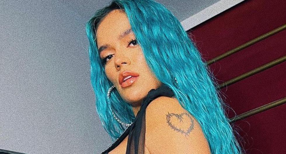 Samanta Lily Blue Hair - Instagram - wide 3