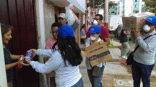 Sedapal entrega alimentos, ropa y medicinas a afectados tras aniego en SJL | FOTOS