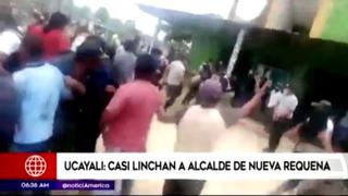 Vecinos golpean y casi linchan al alcalde de Nueva Requena por negarse a rendir cuentas 