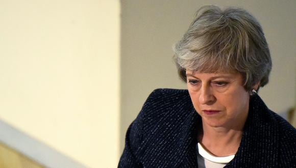 Theresa May busca sacar adelante el Brexit sin algún contratiempo adicional. (Foto: AFP)
