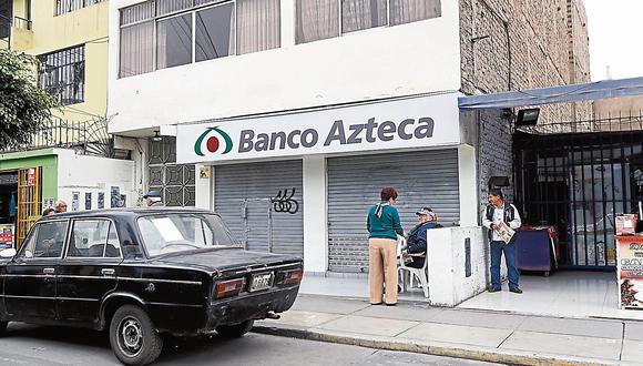 Roban en Banco Azteca (USI)