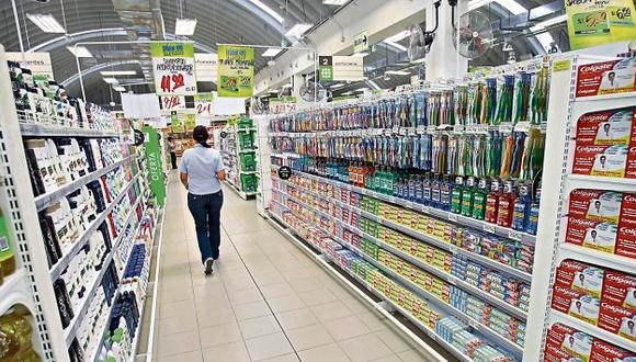 Indecopi sancionó a seis supermercados por no respetar los precios exhibidos (USI)