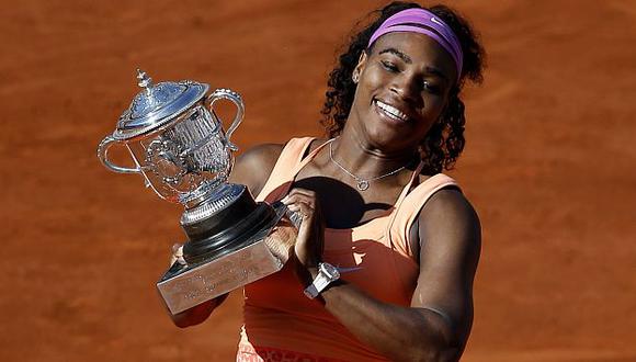 La tenista Serena Williams se impuso a su competidora checa y obtuvo triple triunfo. (Reuters)