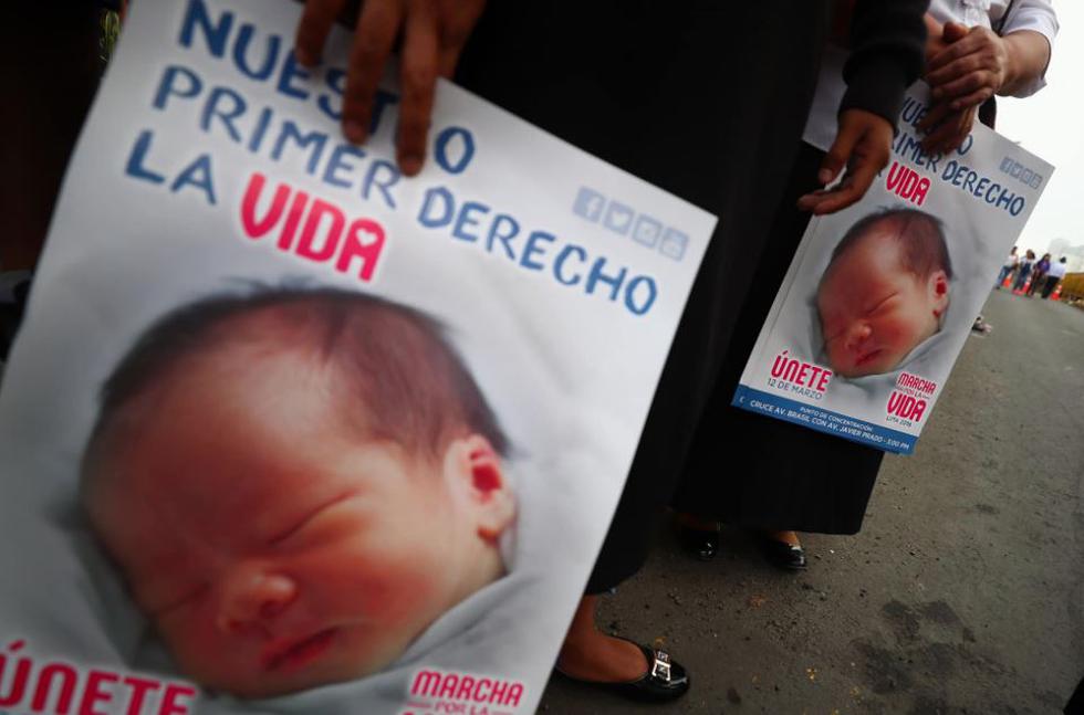 La 'Marcha por la Vida' sigue en plena realización en Lima, cuyo objetivo es abogar por la no legalización del aborto. (Geraldo Caso/Perú 21)