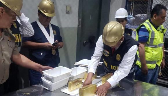 En febrero de este año la Policía y la fiscalía incautaron 120 kilos de oro procedentes de la minería ilegal en un almacén del Callao. Tenían como destino los Emiratos Árabes Unidos y Suiza. (Foto referencial de archivo: PNP)