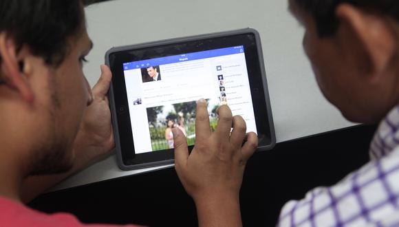 Seis de cada diez peruanos confían en la televisión e internet para mantenerse informados durante el actual contexto. (Foto: GEC)