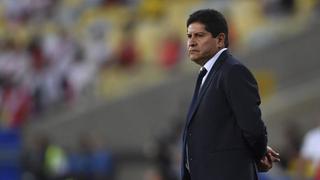 Bolivia "se la tiene que jugar ante Venezuela", asegura Eduardo Villegas tras derrota ante Perú