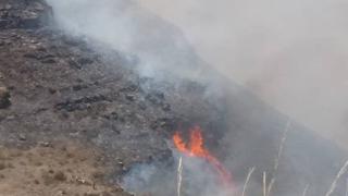Incendio se registró en centro arqueológico Huasochugo en La Libertad [VIDEO]