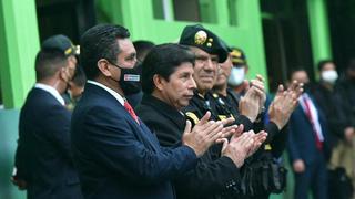 Pedro Castillo y el ministro del Interior visitaron al Escuadrón Verde de la PNP