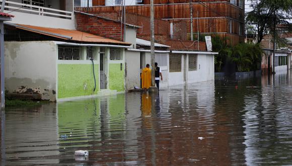 Calles inundadas por fuertes lluvias en Tumbes. (Foto: Ralph Zapata/Norte Sostenible)