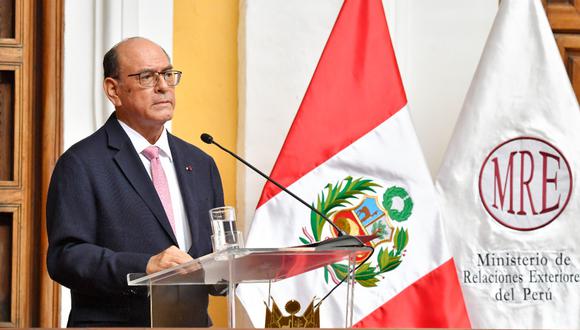 César Landa asumió este mes como ministro de Relaciones Exteriores en reemplazo de Óscar Maúrtua. (Foto: Cancillería)