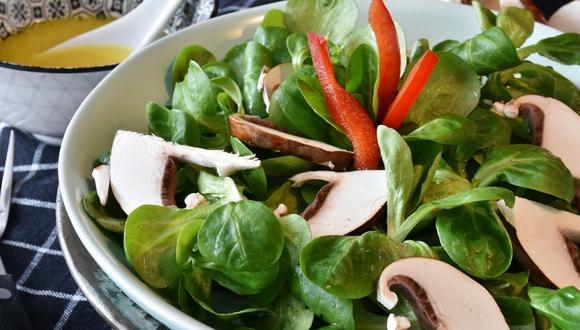 Las ensaladas son el plato perfecto para mantener un peso saludable. (Foto: Pixabay)