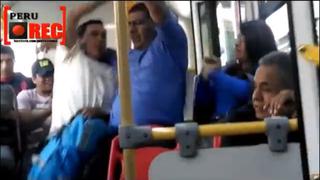 Facebook: Dos pasajeros se pelearon por un asiento en el Metropolitano